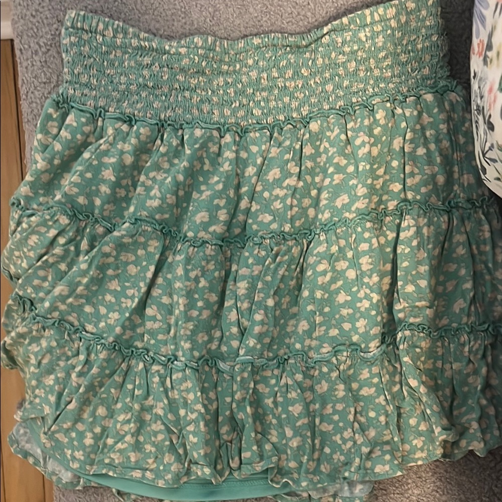 American Eagle Green Bubble Mini Skirt